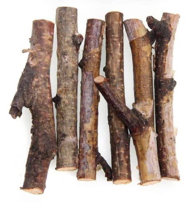 Wood offcuts  40g, length  9cm