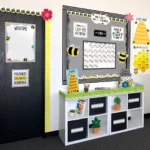 Busy Bees (Busy Bees) Bulletin Board