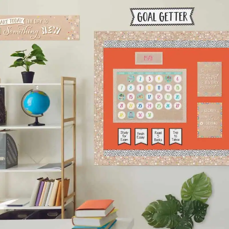 Krafty pop calendar set (krafty pop) bulletin board