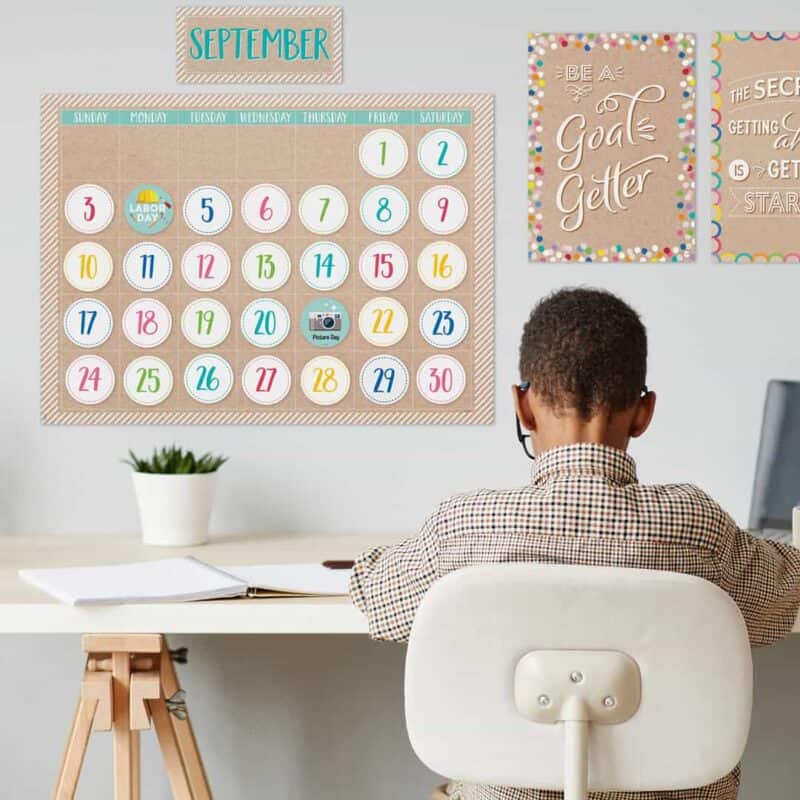 Krafty pop calendar set (krafty pop) bulletin board