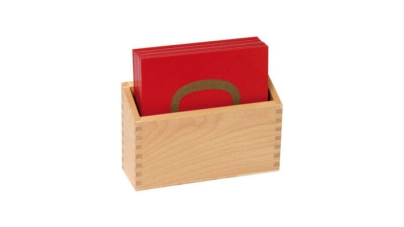 Wooden box for 10 tactile plates