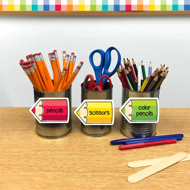 كريتف تيتشيج برس <p>هذه القطع المصغرة الملونة doodle pencil 3 'designer cut-outs يمكن استخدامها في مشاريع الكتابة للطلاب، لعب المراكز الكتابية أو العروض، وعلى لوحات المشاركات المخصصة للكتابة أو التلوين. هذه القطع الممتعة أيضًا مثالية للتقويم، وملصقات الفصول الدراسية، والطاولات والعلامات الكابين، والتأثيرات على لوحات المشاركات، وتحديد المجموعات الدراسية، والكتب المصنوعة من قبل الطلاب، والصور المزخرفة، والعلامات الهدايا، وأكثر من ذلك! </p><ul><li>36 قطعة في الحزمة</li><li>6 من كل 6 تصاميم</li></ul>