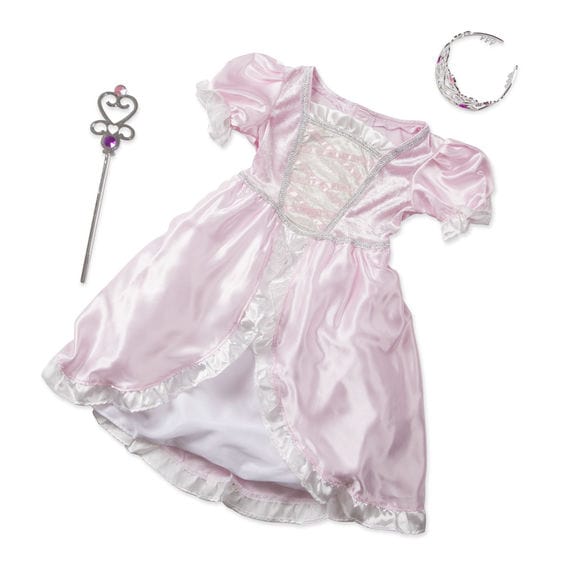 Pink princess dress with accessories