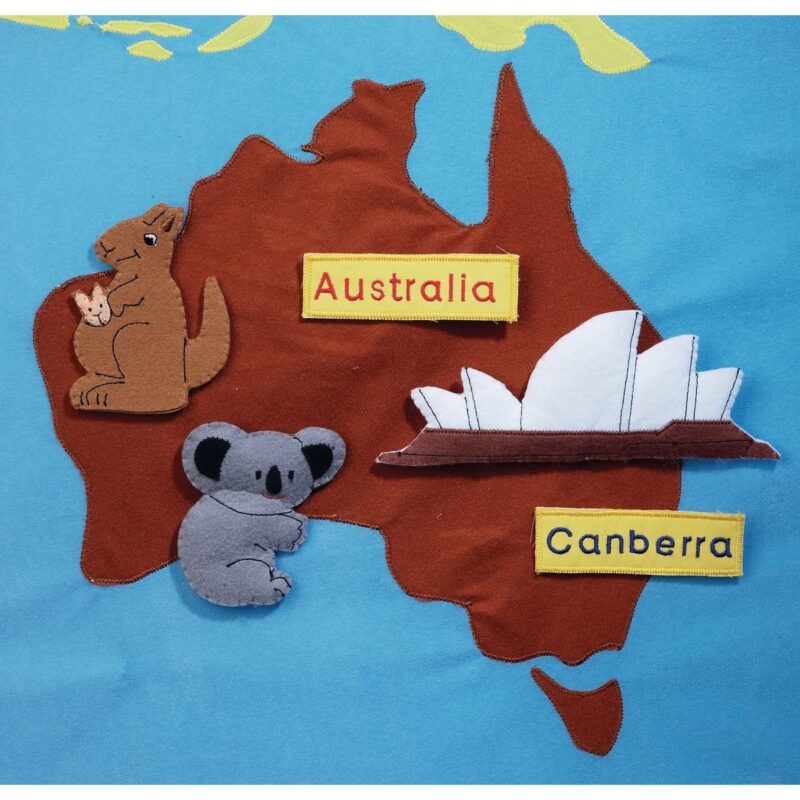 Eqd giant cloth world map with 184 attachable felt name and picture motifs: including names of continents, countries,capital cities,rivers, seas, oceans, mountains, deserts and pictures of animals, sea creatures, people, vehicles and more! Size : 147 x 200 cm age : age 3 years +. Not suitable for under 3 years - small parts.