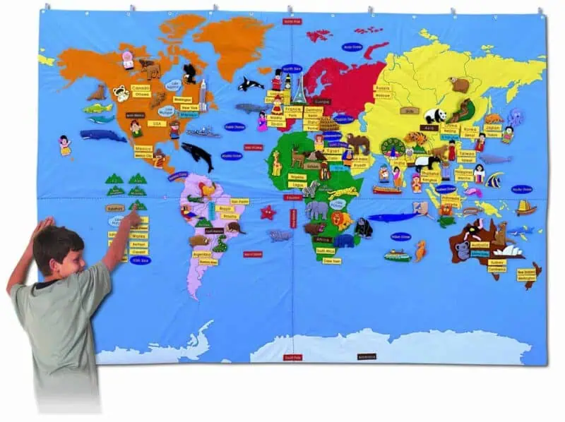 Giant world map (flat) with 184 motifs 147 x 200 cm