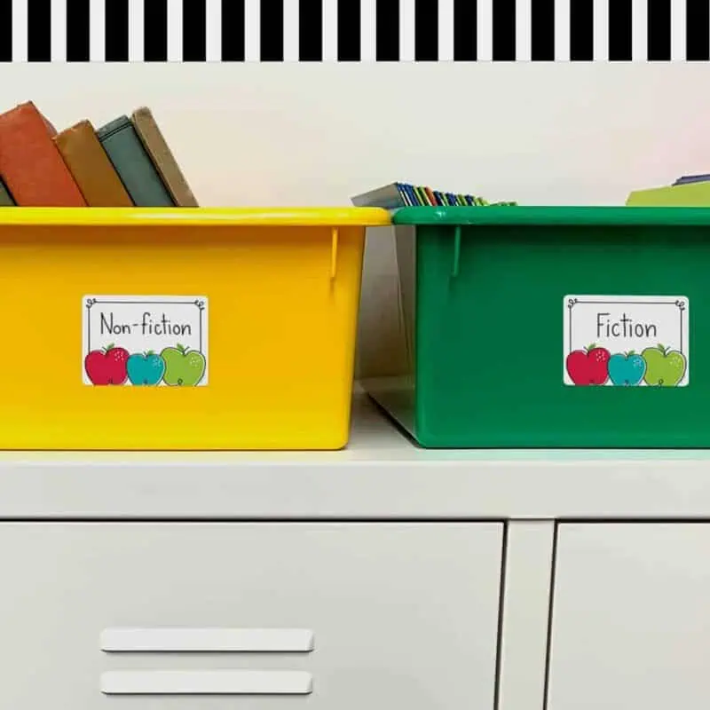 Core Decor Doodle Apples Labels